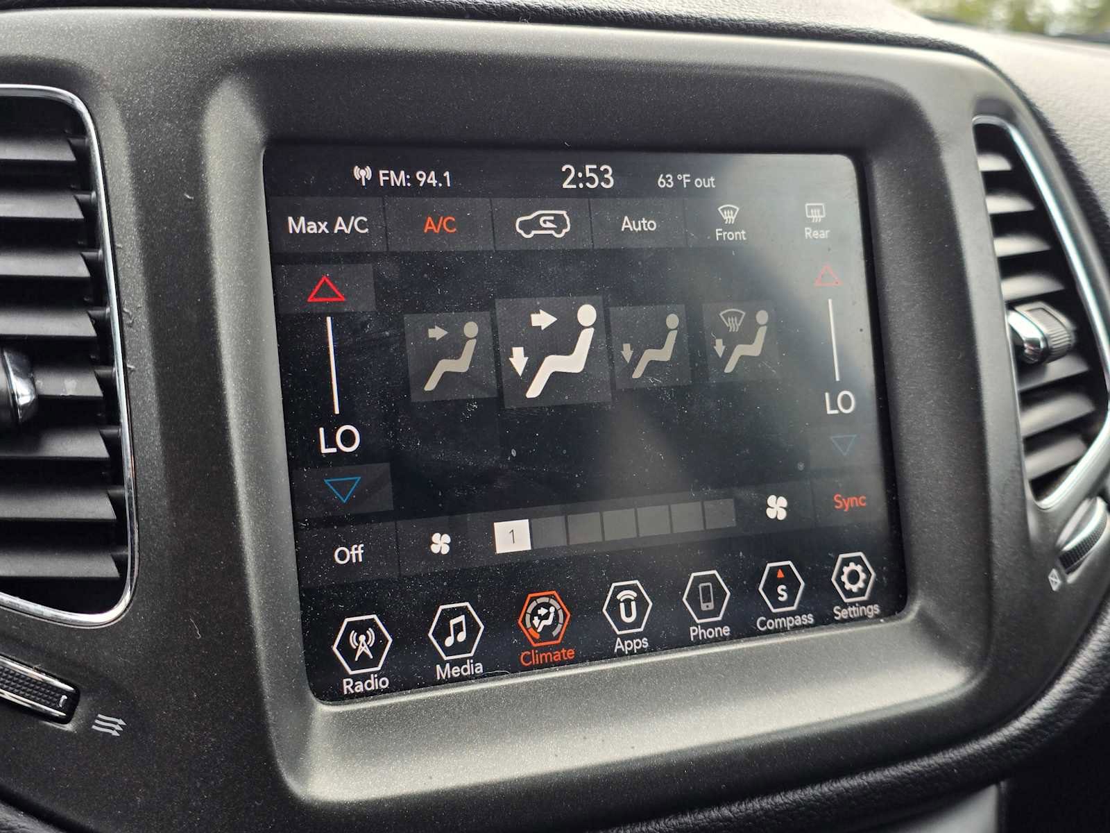 Used 2021 Jeep Compass Trailhawk image 29