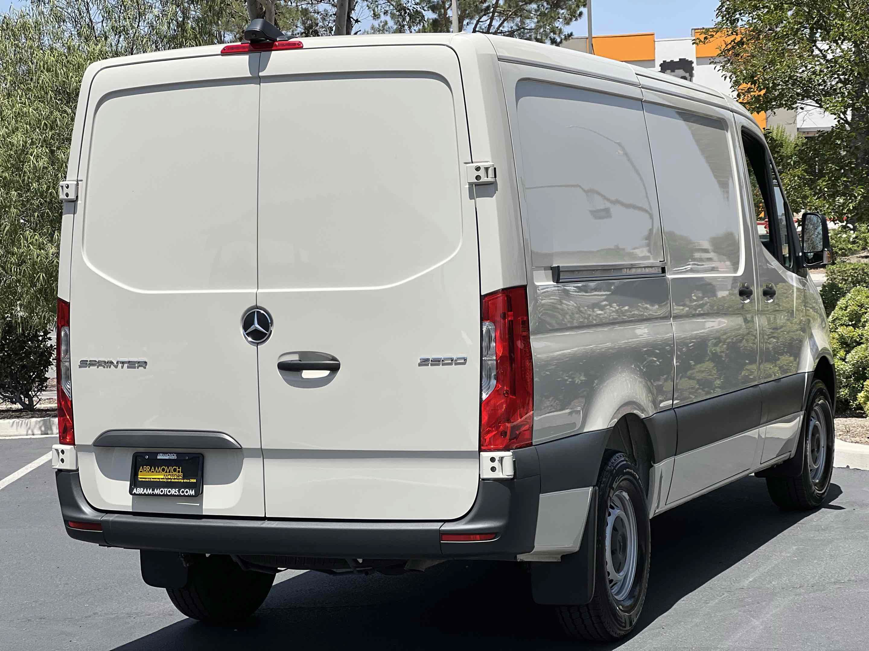Used 2026 Mercedes-Benz Sprinter 2500 image 12