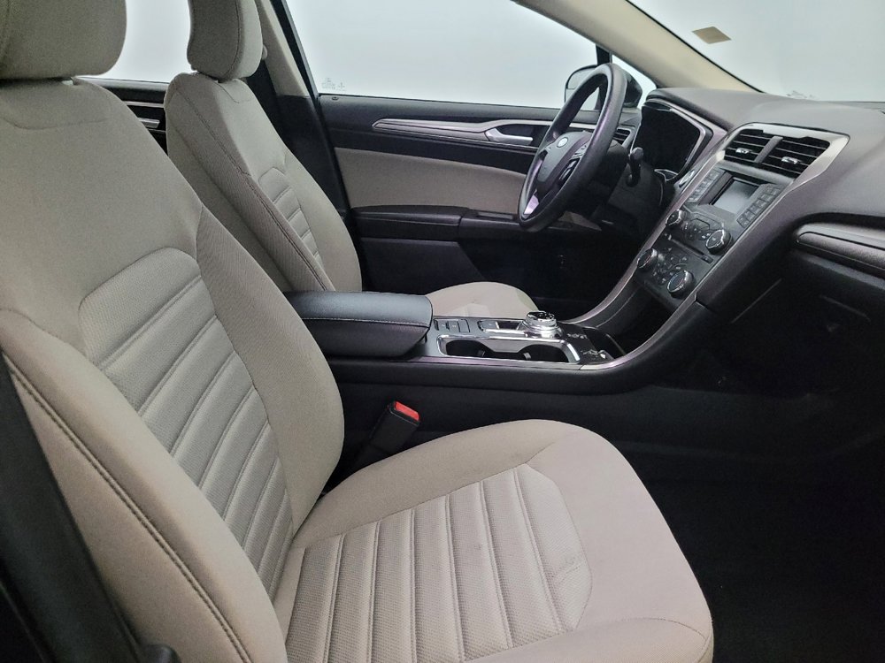 Used 2018 Ford Fusion S image 21