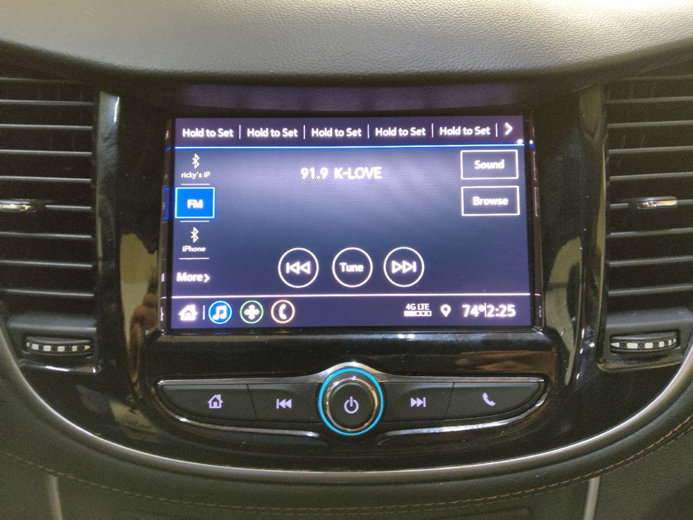 Used 2021 Chevrolet Trax LT FWD image 25