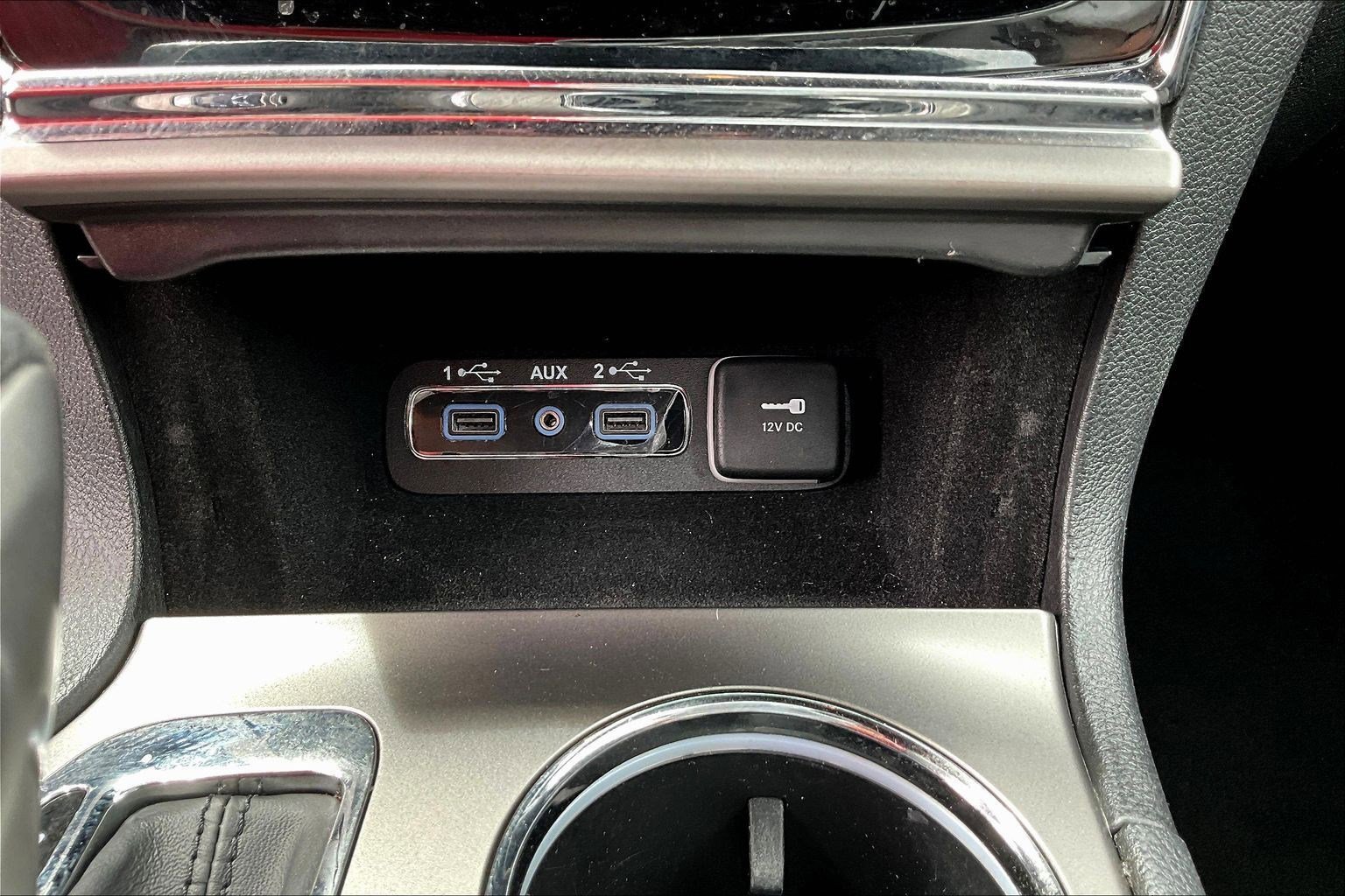 Used 2019 Jeep Grand Cherokee Altitude AWD/4WD image 16
