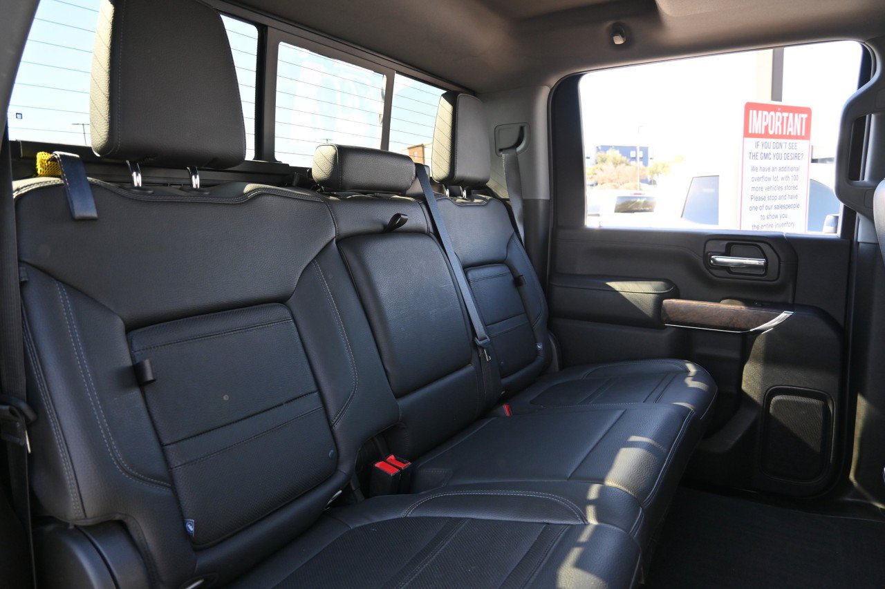 Used 2020 GMC Sierra 2500 Denali w/ Denali Ultimate Package AWD/4WD image 23