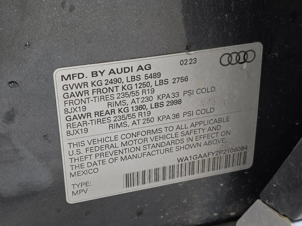 Used 2023 Audi Q5 2.0T Premium w/ Convenience Package AWD/4WD image 34