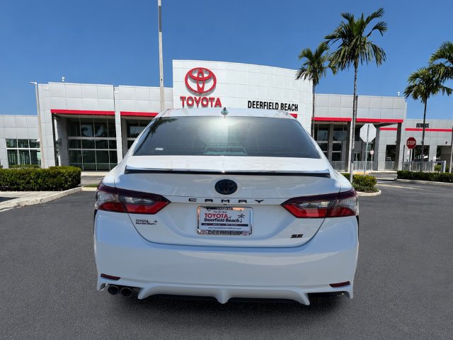 Certified 2022 Toyota Camry SE w/ Convenience Package FWD image 6