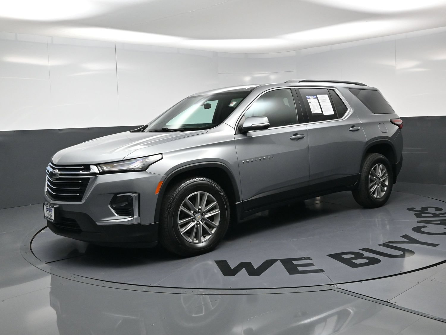 Used 2023 Chevrolet Traverse LT AWD/4WD image 11