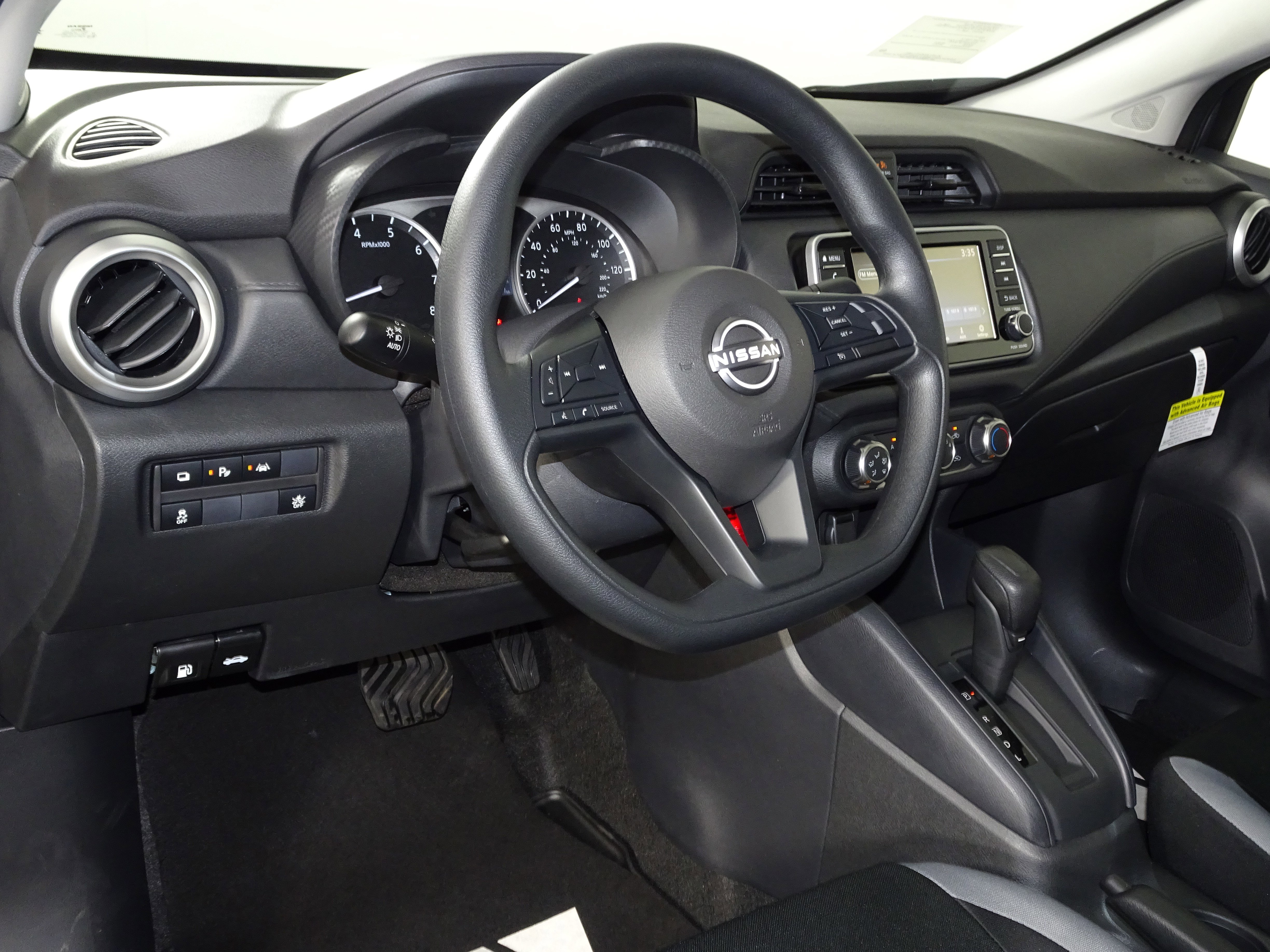 New 2025 Nissan Versa S w/ Trunk Package image 19