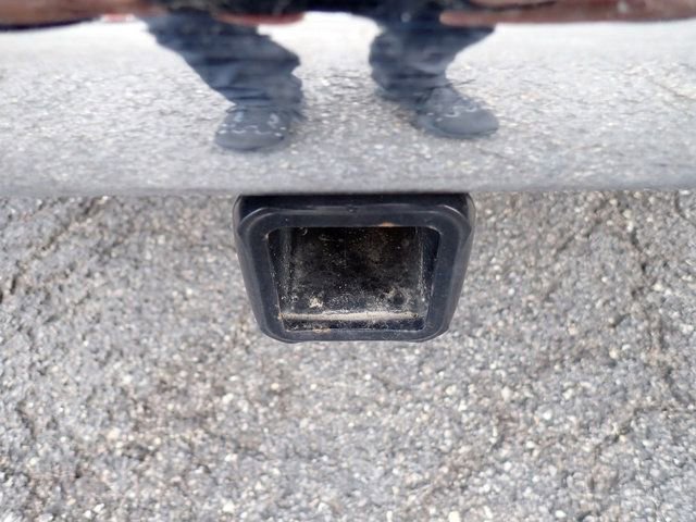 Used 2025 Ford F150 Lariat w/ Equipment Group 501A Mid image 8