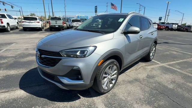 Used 2023 Buick Encore GX Essence w/ Experience Buick Package AWD/4WD image 4