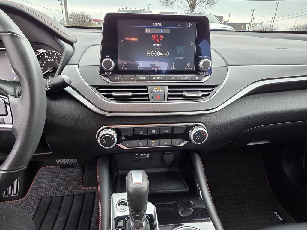 Used 2024 Nissan Altima 2.5 SR image 20