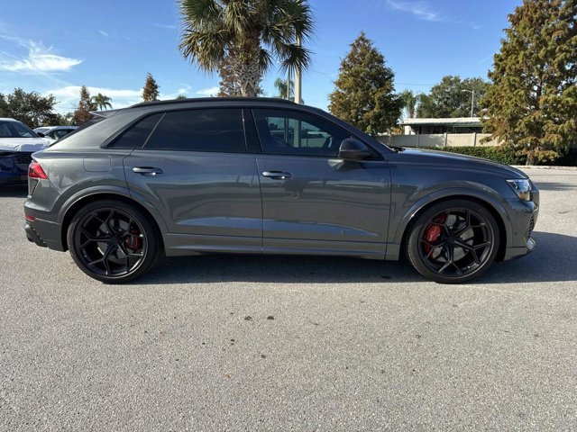 New 2026 Audi RS Q8 performance image 4