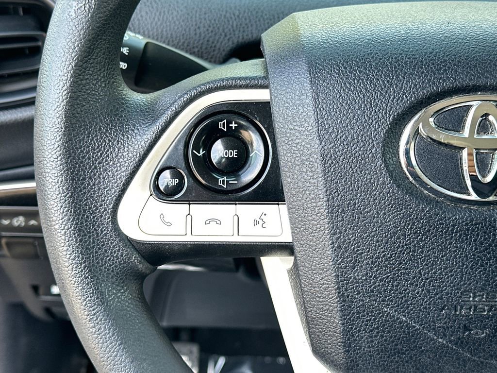 Used 2018 Toyota Prius Two image 21