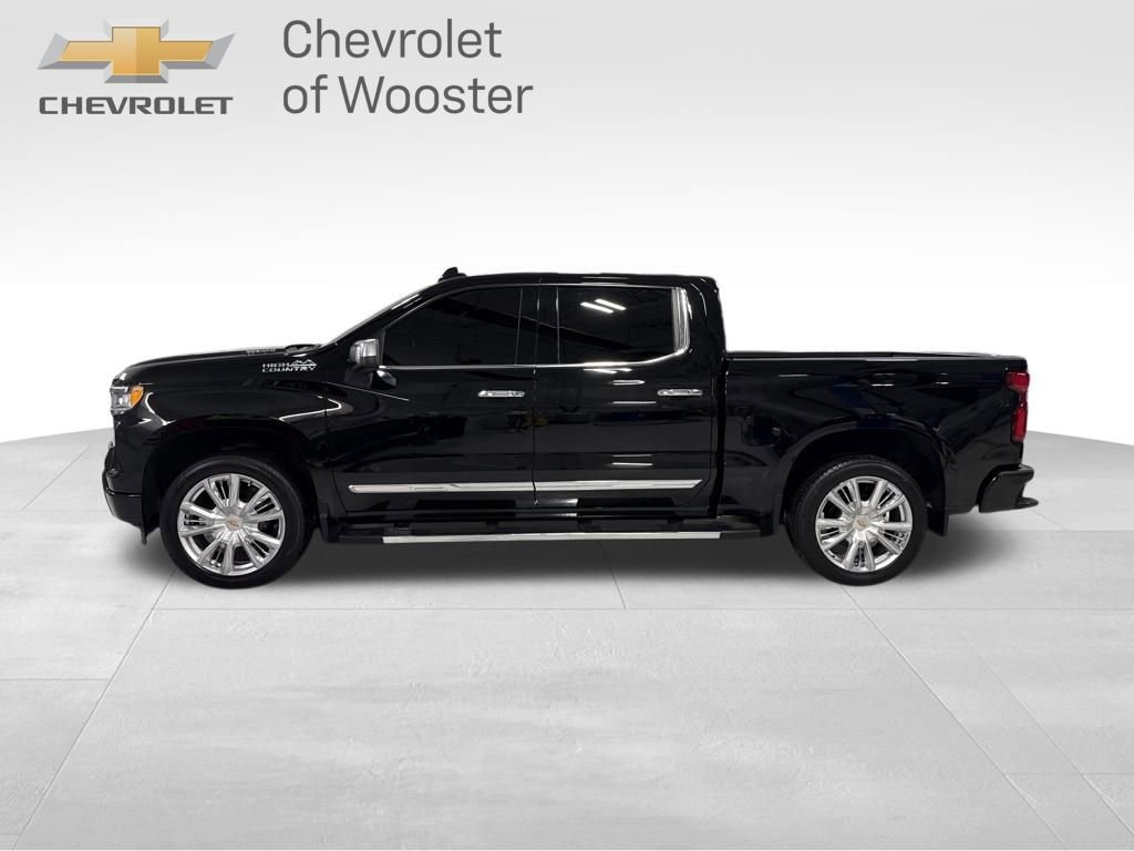 Used 2024 Chevrolet Silverado 1500 High Country w/ High Country Premium Package image 3