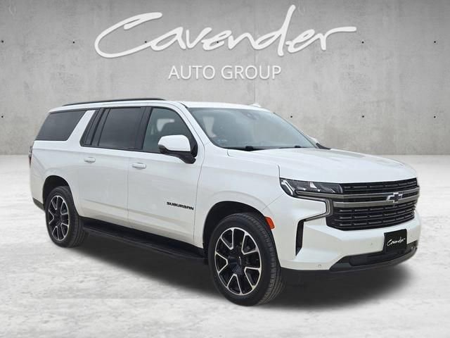 Used 2022 Chevrolet Suburban RST w/ Sport Performance Package image 2