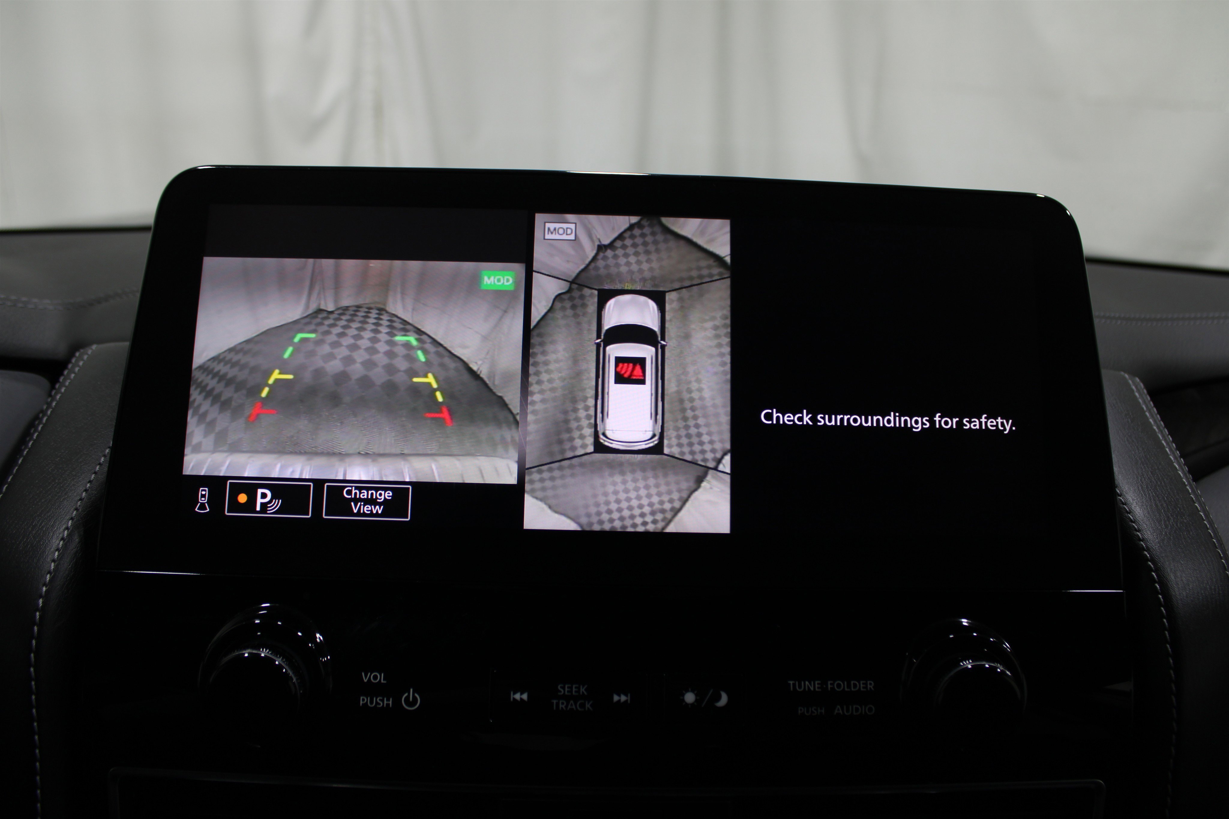 Used 2024 INFINITI QX80 Luxe image 19