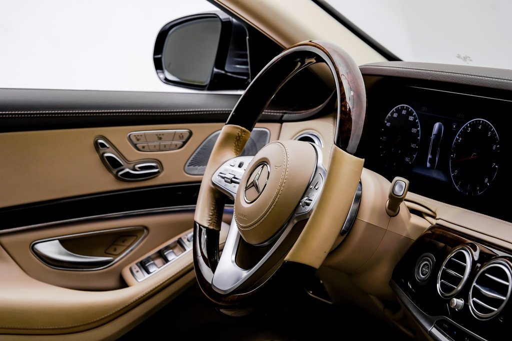 Used 2019 Mercedes-Benz S 560 4MATIC Sedan image 18