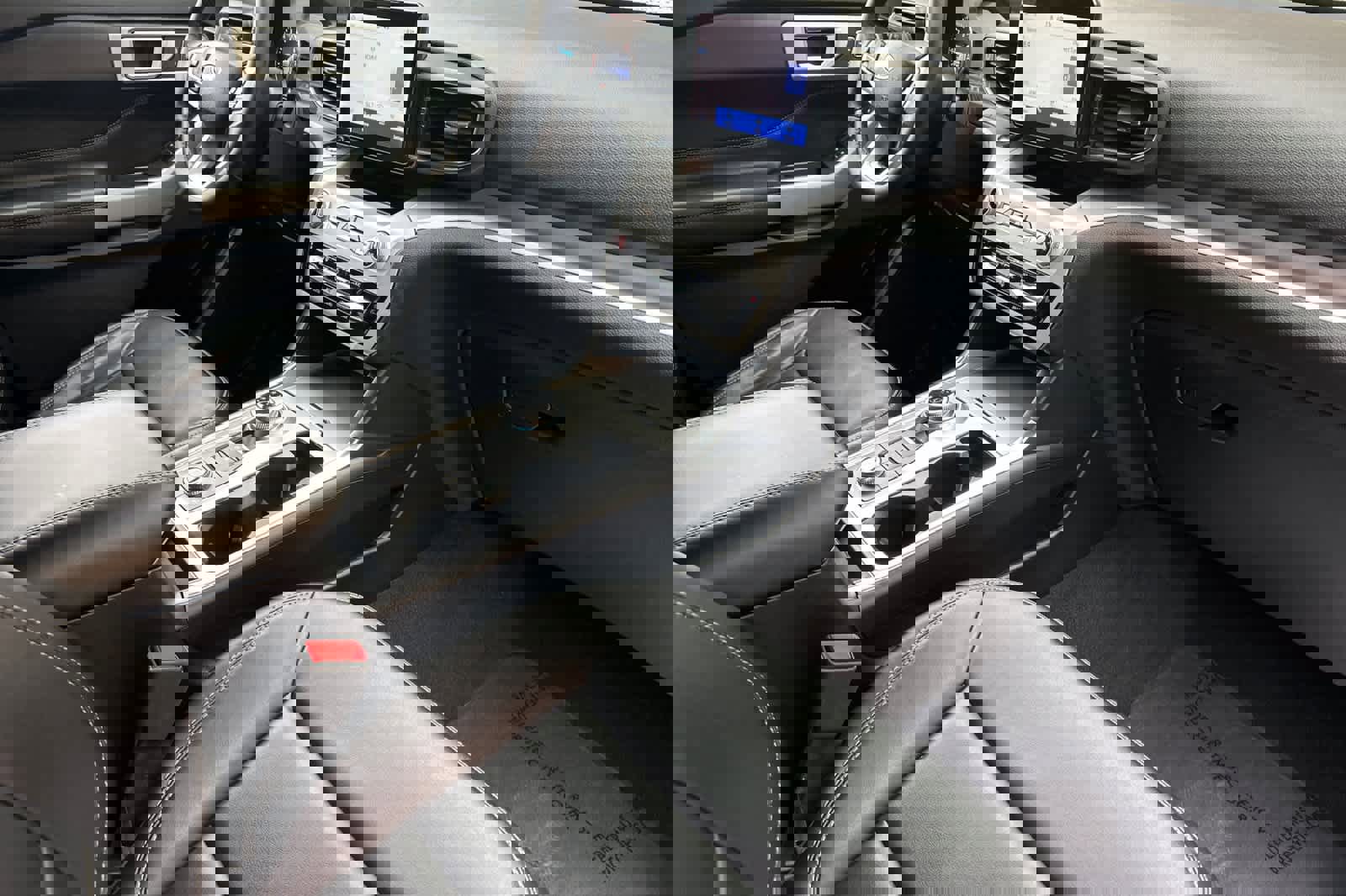 Used 2023 Ford Explorer XLT w/ Equipment Group 202A image 16