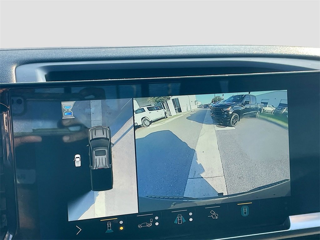 Used 2022 Chevrolet Silverado 1500 RST image 16