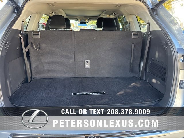 Used 2023 Toyota Highlander Platinum image 21