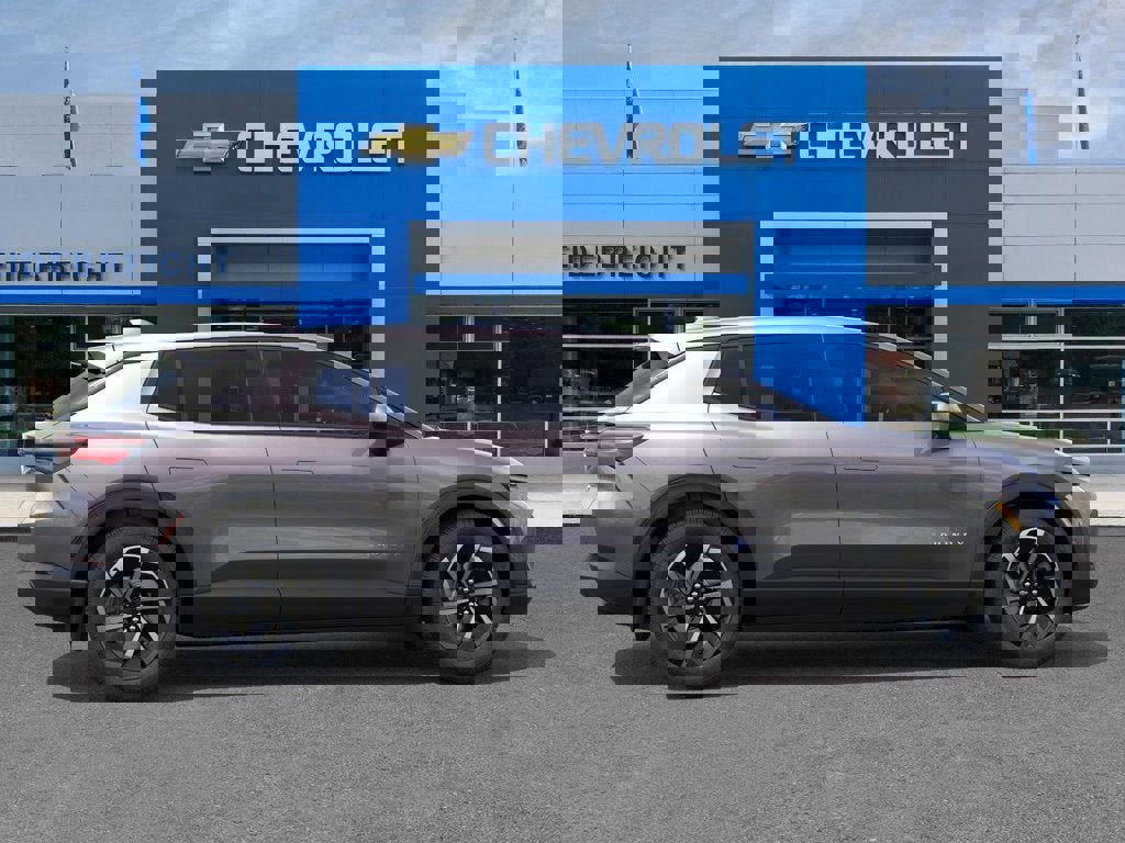 New 2026 Chevrolet Equinox EV LT image 5