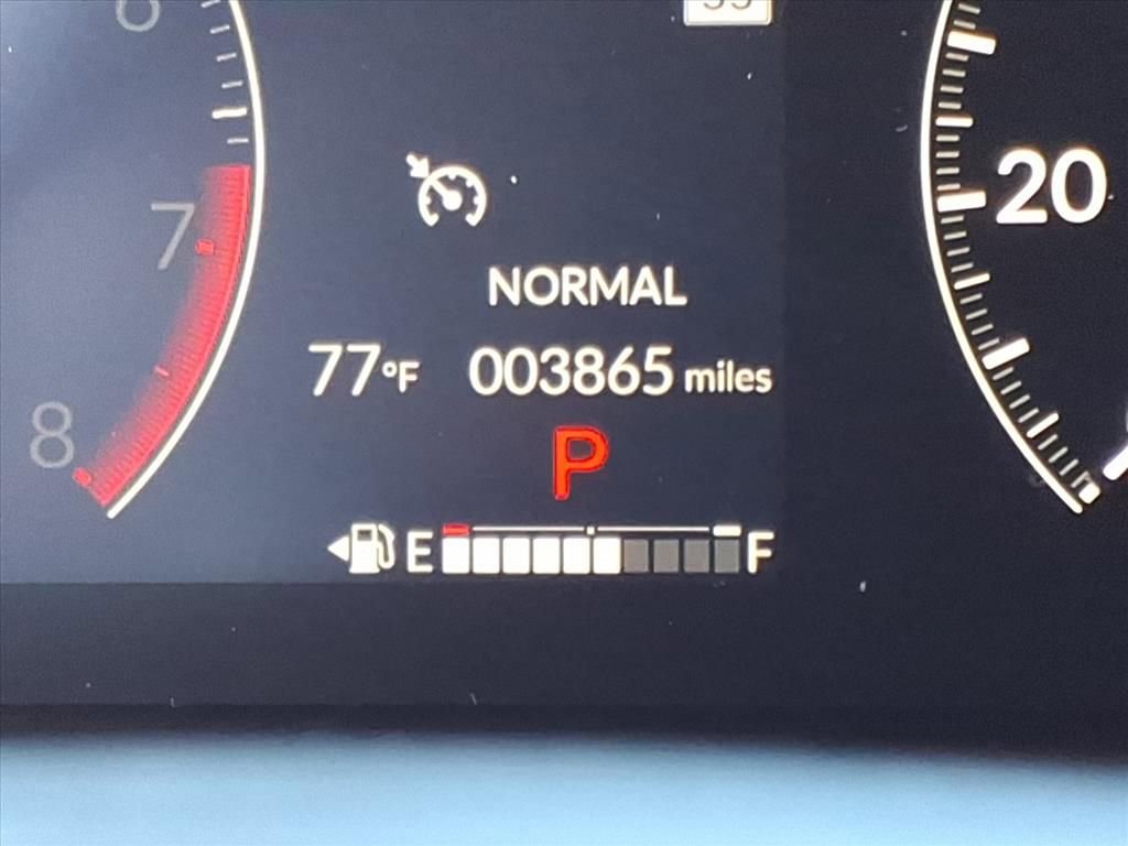 Used 2025 Honda HR-V LX image 18