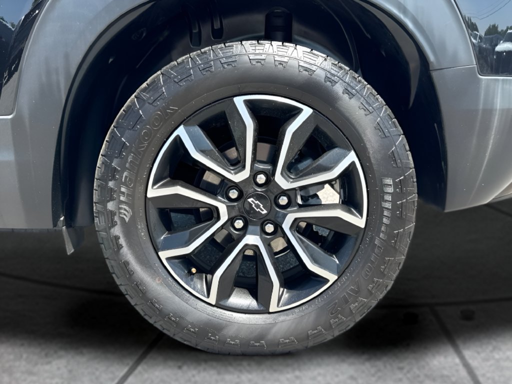 Used 2024 Chevrolet TrailBlazer ACTIV w/ Convenience Package AWD/4WD image 35