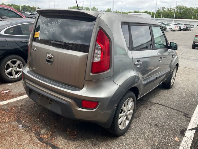 Used 2013 Kia Soul FWD image 6