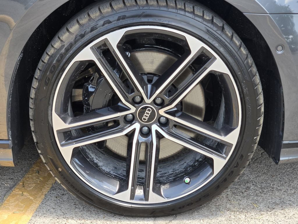 New 2026 Audi A8 L 3.0T AWD/4WD image 16