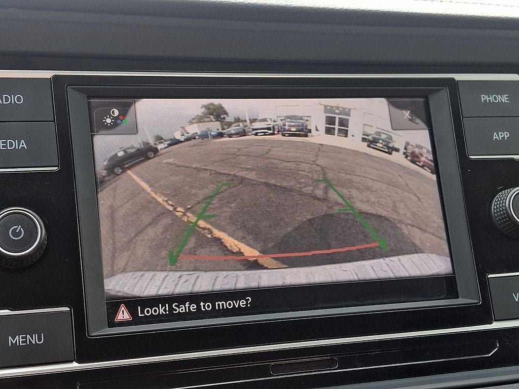 Certified 2023 Volkswagen Jetta S FWD image 18