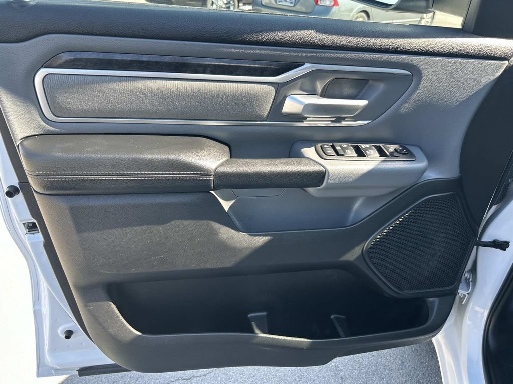 Used 2022 RAM 1500 Lone Star AWD/4WD image 30