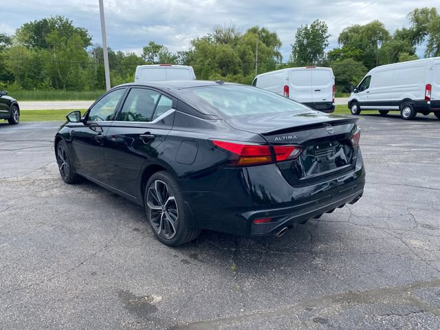 Used 2024 Nissan Altima 2.5 SR AWD/4WD image 6