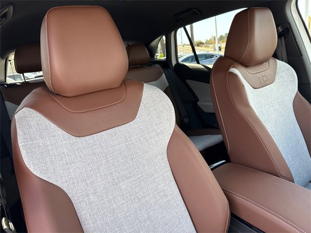 New 2025 Volkswagen ID.4 Pro image 14