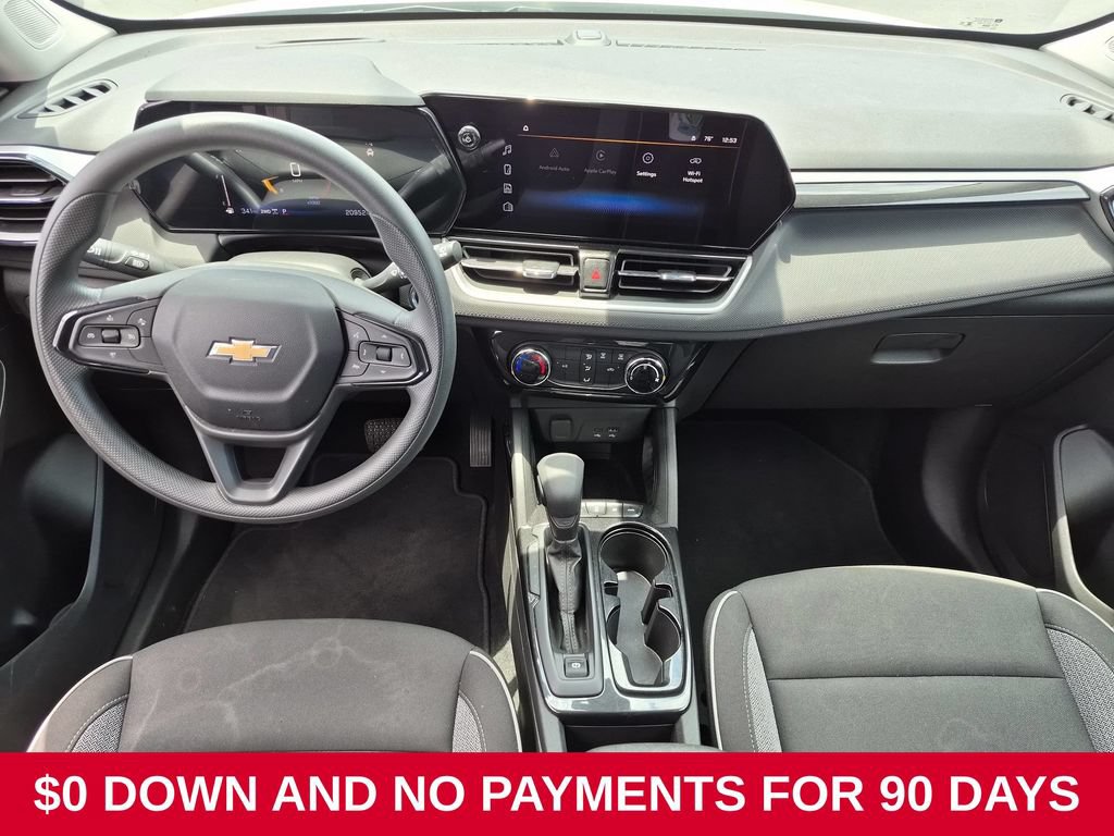 Used 2025 Chevrolet TrailBlazer LT AWD/4WD image 26