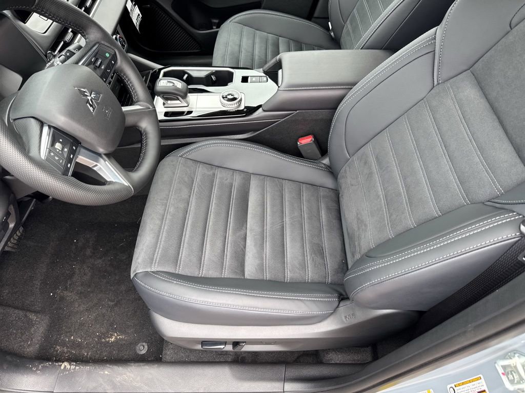 New 2026 Mitsubishi Outlander Trail Edition image 24