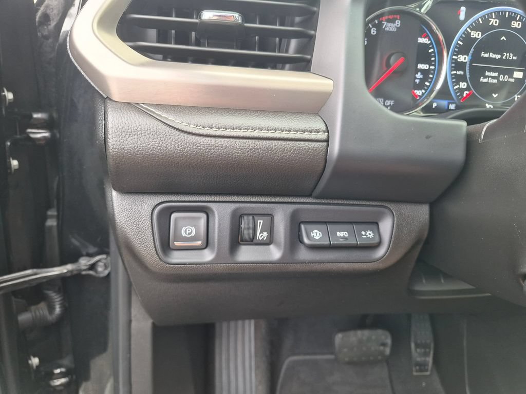 Used 2022 GMC Acadia Denali w/ Black Diamond Edition FWD image 13
