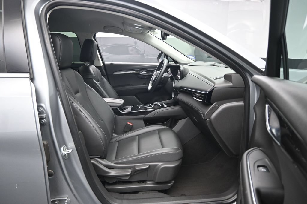 Used 2024 Buick Envision Preferred AWD/4WD image 27