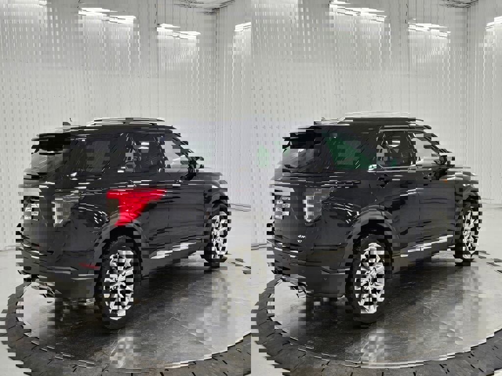 Used 2021 Ford Explorer Platinum w/ Equipment Group 601A image 40
