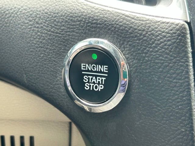 Used 2023 Ford Edge Titanium AWD/4WD image 22