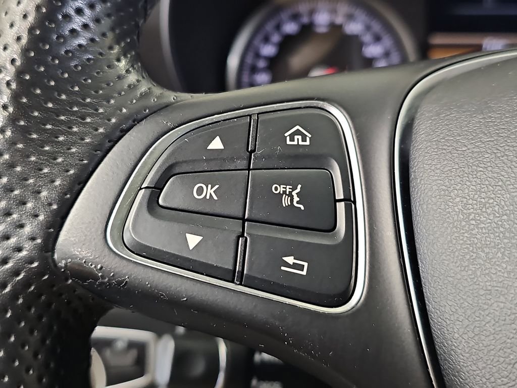 Used 2016 Mercedes-Benz GLC 300 4MATIC image 20