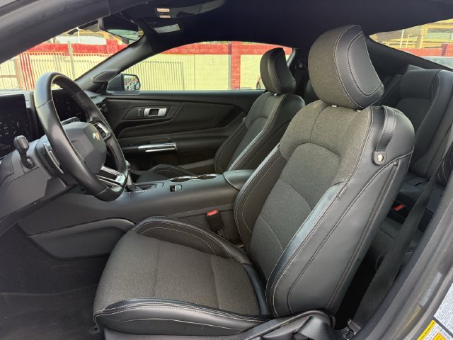 Used 2025 Ford Mustang GT RWD image 23