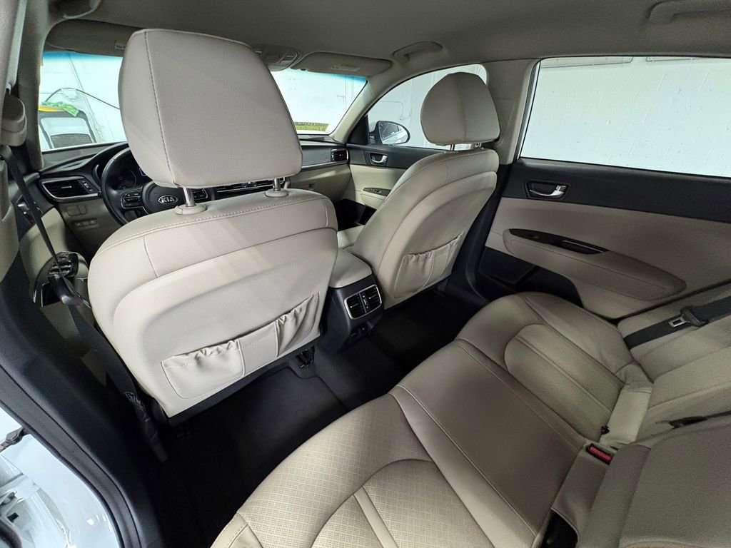 Used 2016 Kia Optima EX image 31