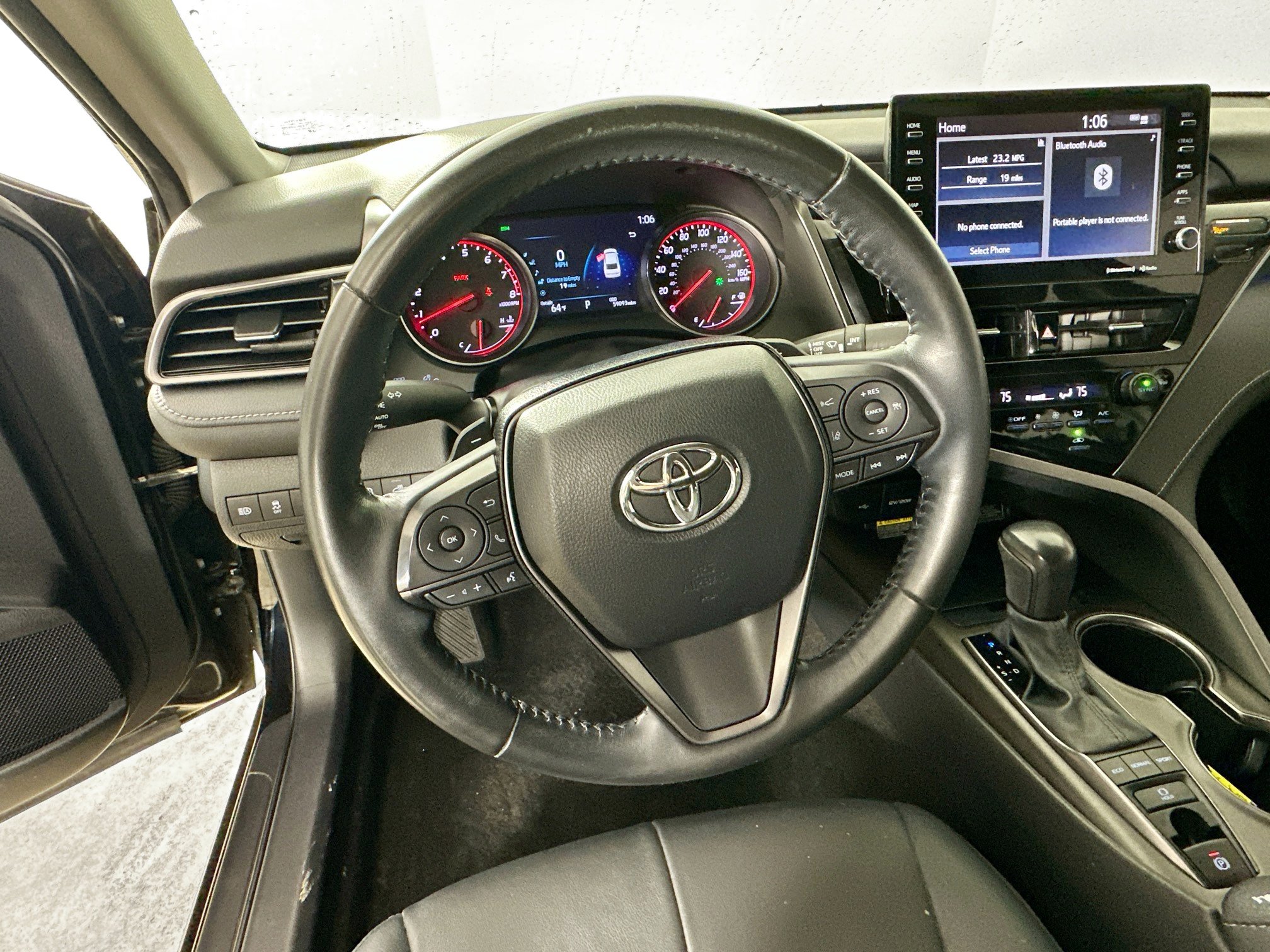 Used 2021 Toyota Camry XSE AWD/4WD image 12