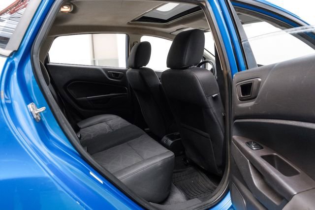 Used 2012 Ford Fiesta SE w/ Moon & Mood Pkg FWD image 38