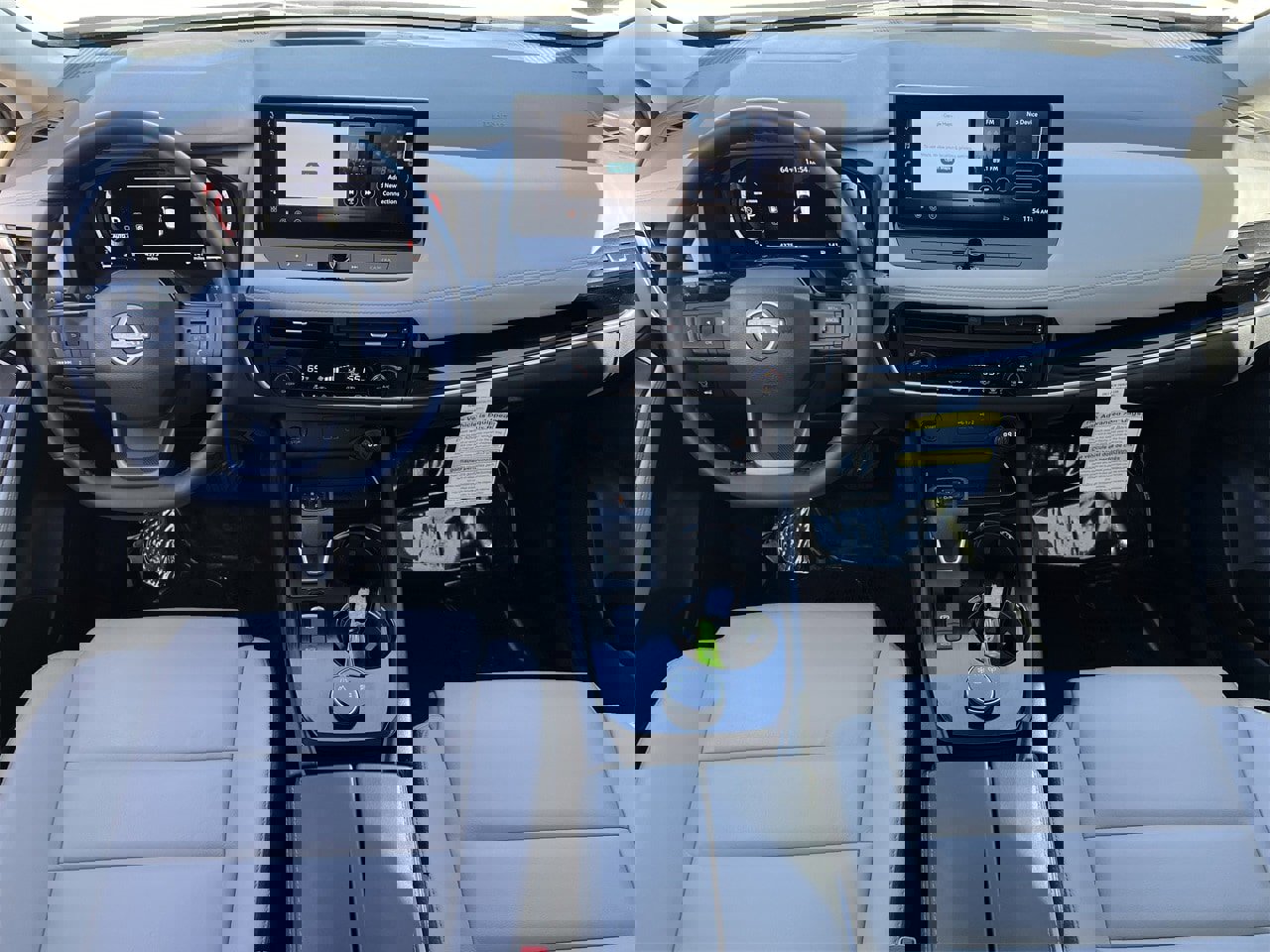 Certified 2025 Nissan Rogue SL image 8