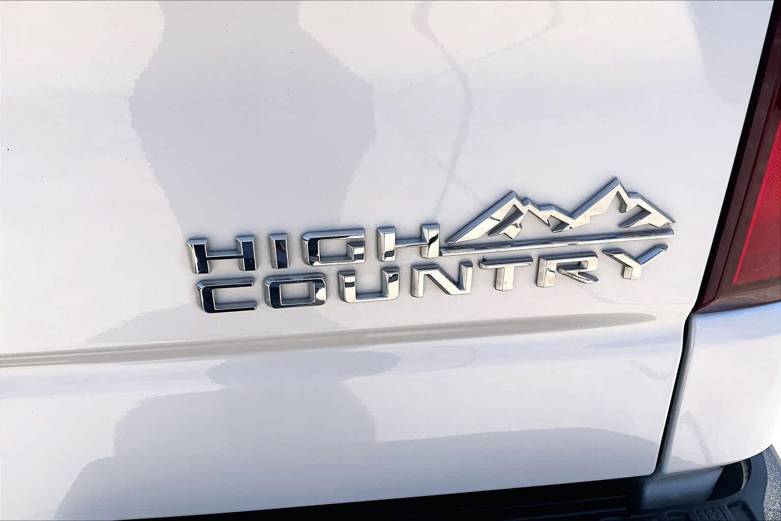 Used 2022 Chevrolet Silverado 1500 High Country AWD/4WD image 10
