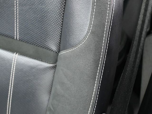 Used 2020 Land Rover Range Rover Velar R-Dynamic S image 12