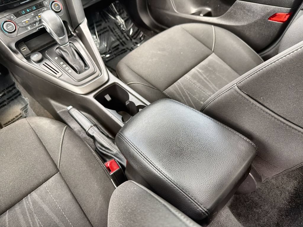 Used 2018 Ford Focus SEL FWD image 20
