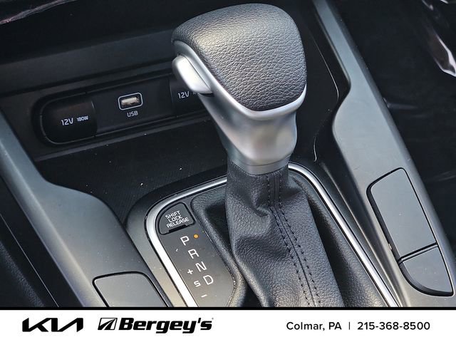 Certified 2025 Kia Soul LX FWD image 17