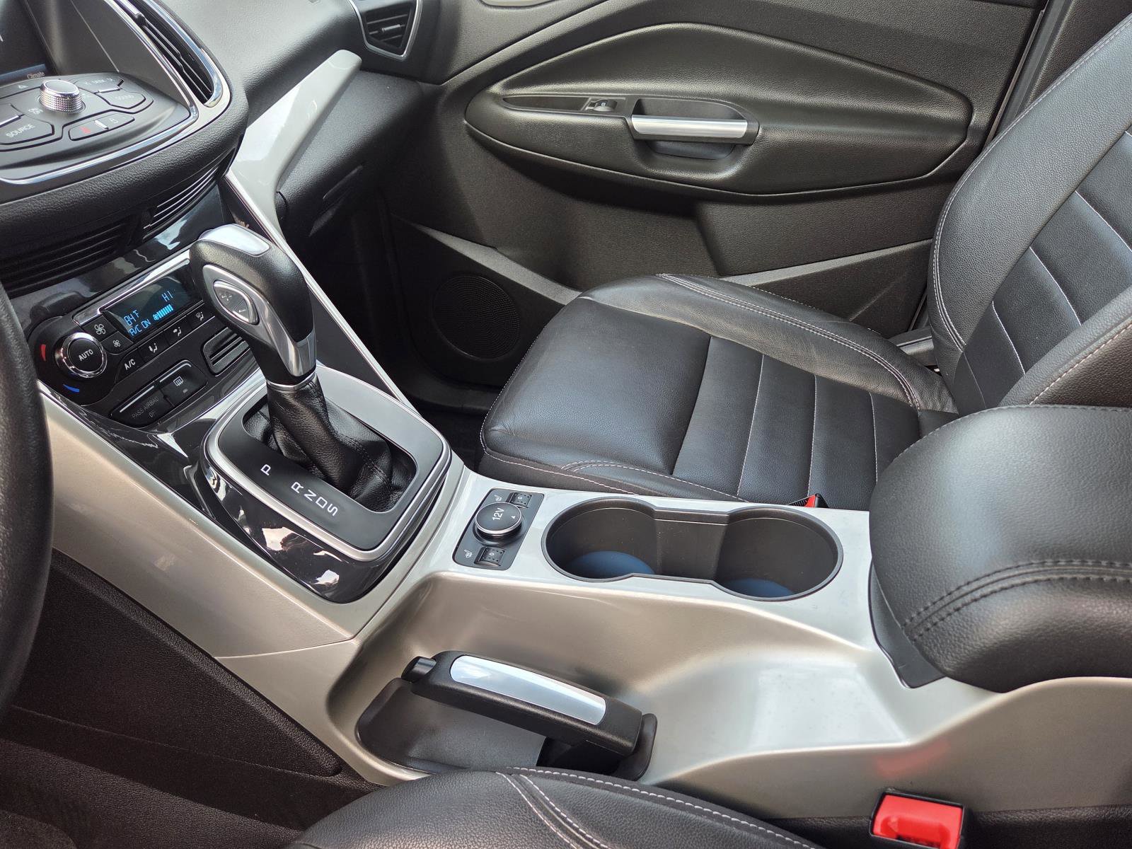 Used 2013 Ford Escape SEL image 19