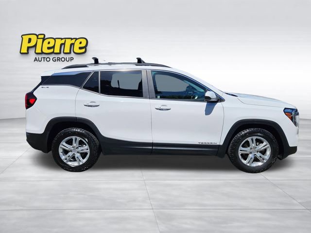 Used 2022 GMC Terrain SLE w/ Driver Convenience Package AWD/4WD image 6