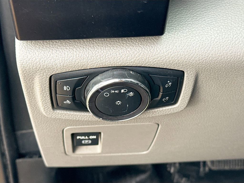 Used 2019 Ford F150 XL w/ Equipment Group 101A Mid image 11